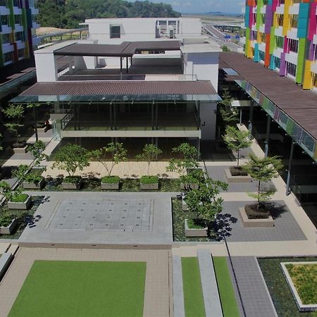 Aeropod Kk Studio Unit 09 Near Airport And City Free Parking Kota Kinabalu Buitenkant foto